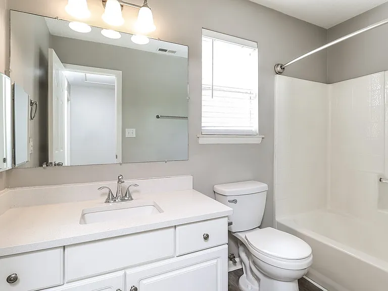 2601 Clarencefield Dr — Photo 11