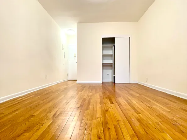 433 E 83rd St APT 5B, New York, NY 10028