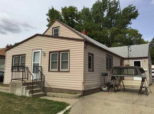 1116 7th Ave NW, Minot, ND 58703