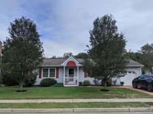 402 Mamie Dr, Brick, NJ 08723