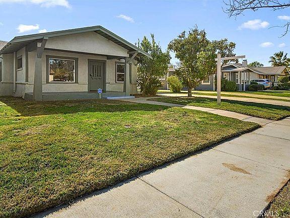 2nd image of 4474 Highland Pl