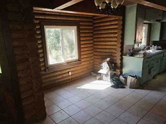 3rd image of 17017 Oregon Hill Rd