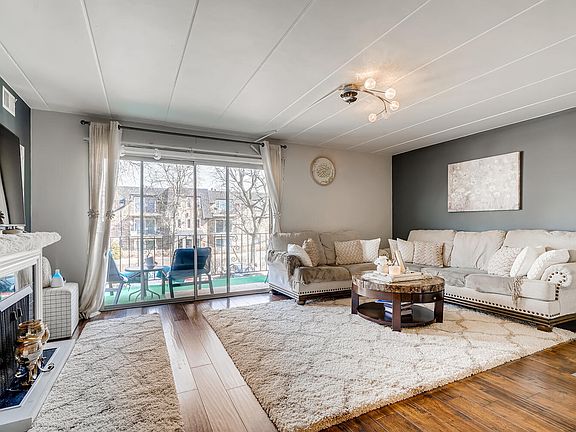 3rd image of 10801 S Keating Ave APT 2NE