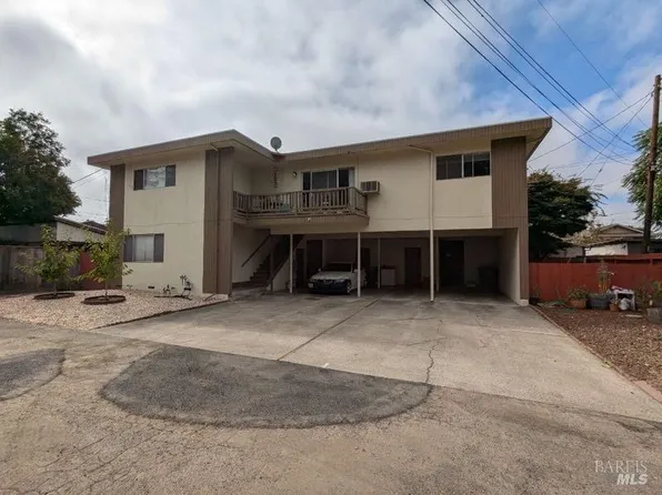 808 Wright Street, Santa Rosa, CA 95404