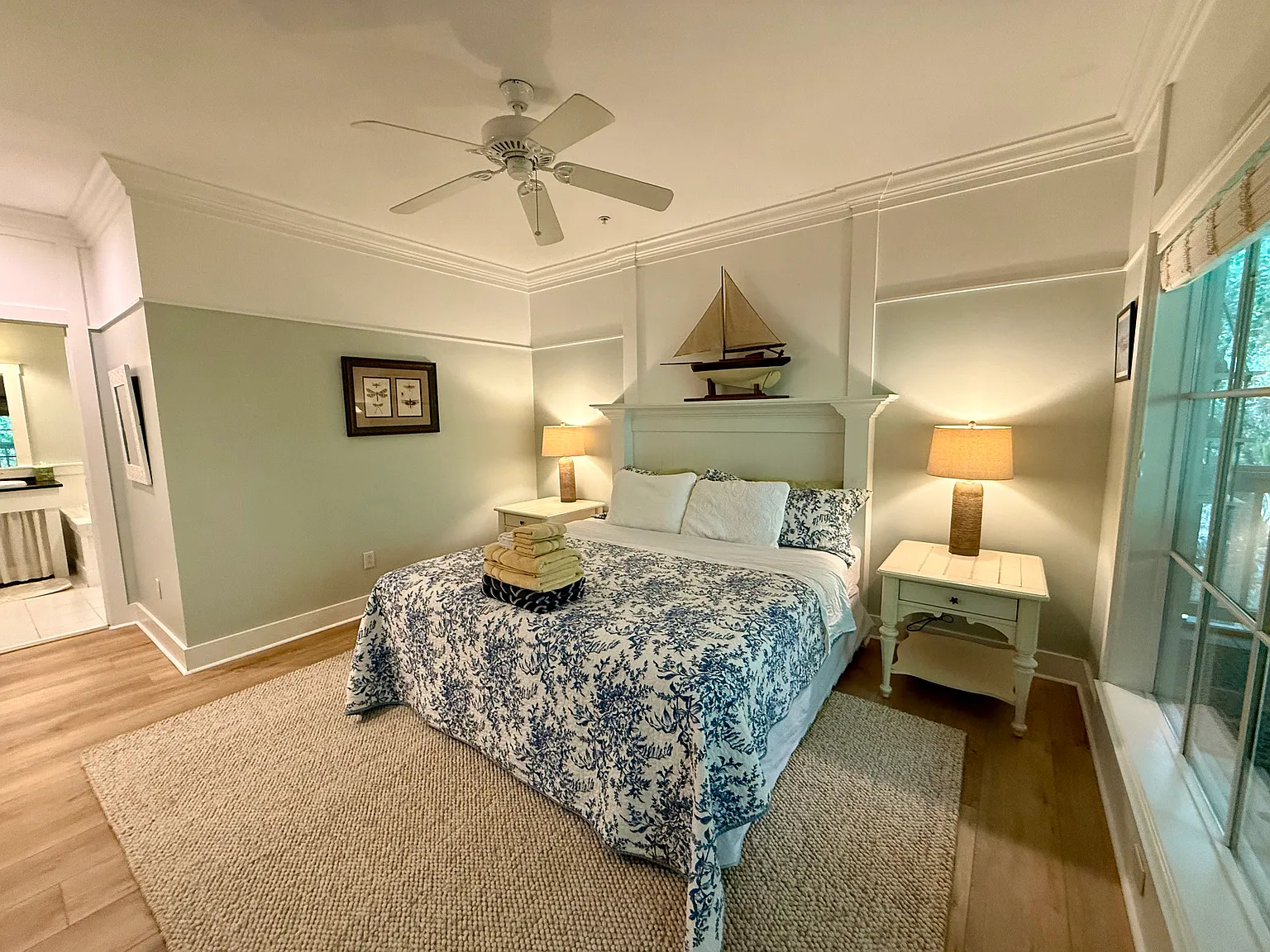 2 bed, 1400 sqft, $4,200 — Photo 4