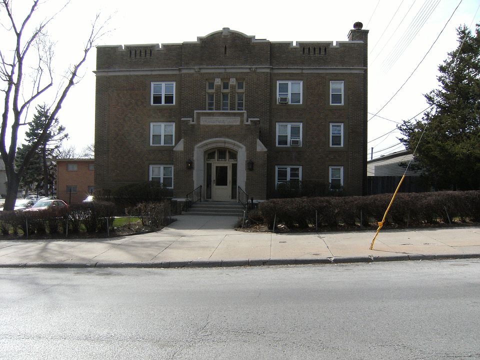 1st image of 608 N 50th St