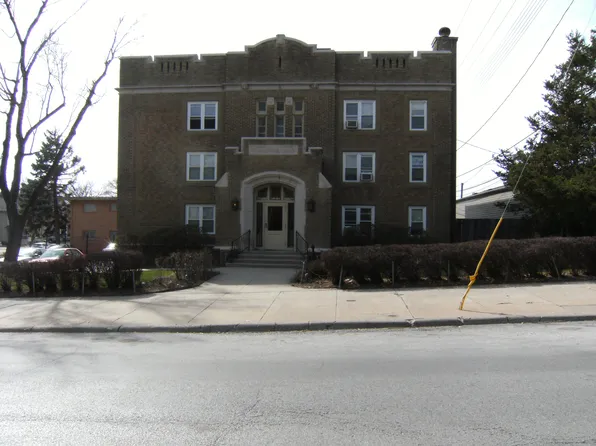 608 N 50th St, Omaha, NE 68132