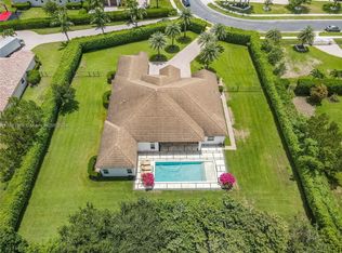 2675 Jockey Cir W, Davie, FL 33330