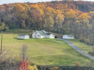 192 Peter Gray Ln, Muncy, PA 17756