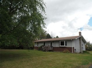 2387 Ford Rd, Newark, NY 14513