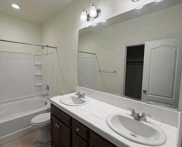 519 Tolman Way — Photo 8
