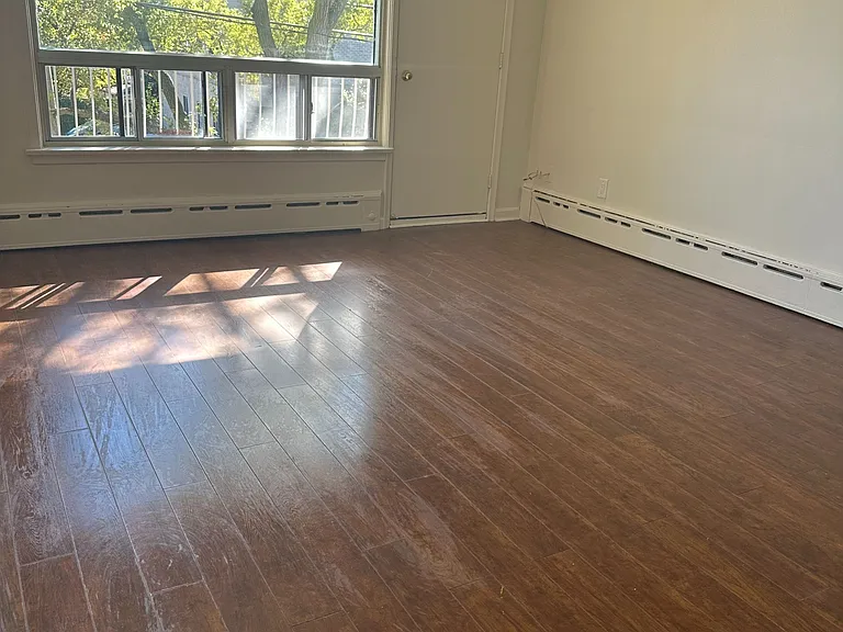 150 Portland St #3 — Photo 4
