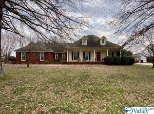 24956 Bubba Trl, Athens, AL 35613