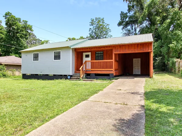 2105 Miriam St, Leesville, LA 71446