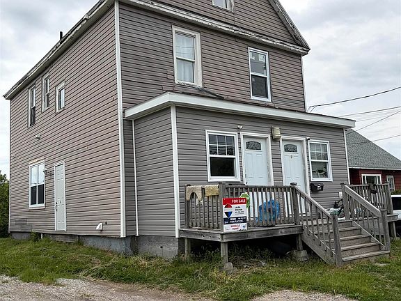 3rd image of 1491 Victoria Rd