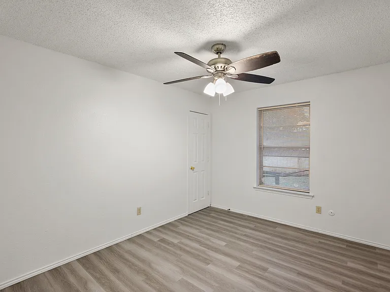 6436 Ridglea Dr — Photo 20