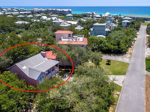 Home with view of Gulf