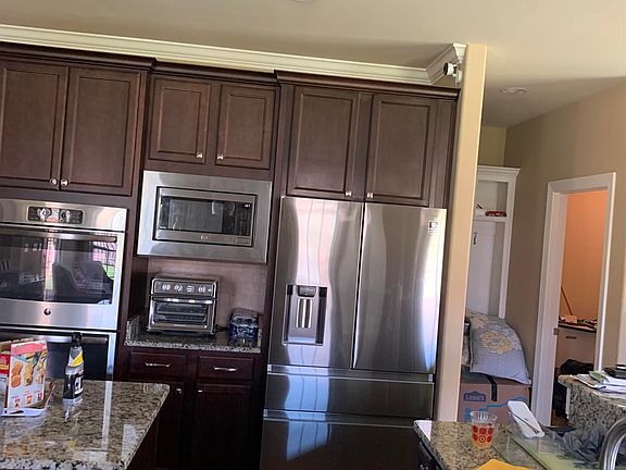 2nd image of 123 Forest Ridge Dr