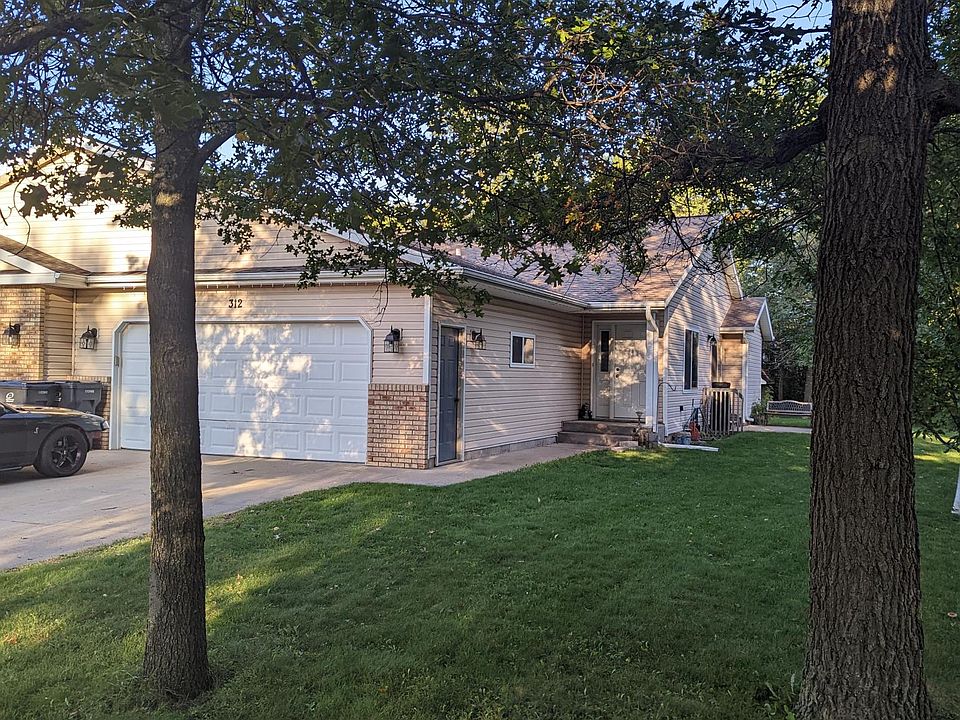 1st image of 312 Poplar Ave #312