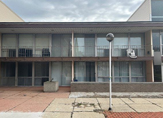 1st image of 1913 Orleans St