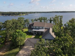 13390 Waterside Dr, Malakoff, TX 75148