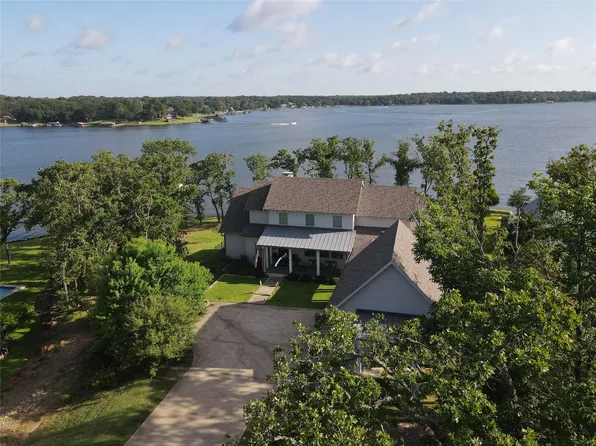 13390 Waterside Dr, Malakoff, TX 75148