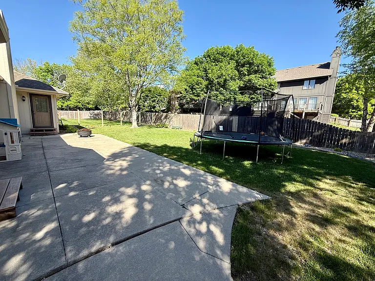 2902 Blackhawk Dr — Photo 26