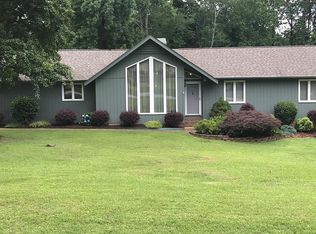 109 Clark Hill Dr, Inman, SC 29349