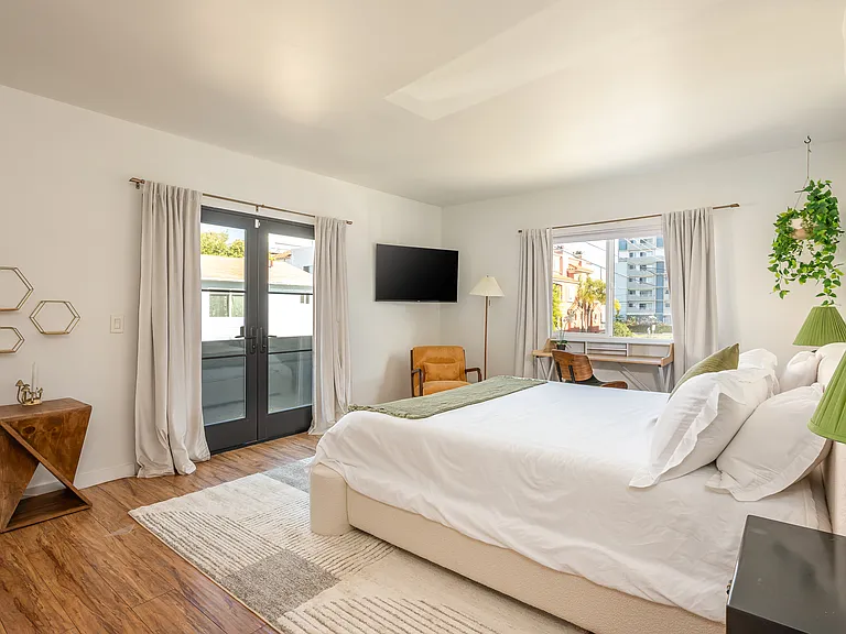 3405 Schooner Ave #2 — Photo 3