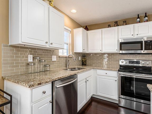 4th image of 5568 Middle Falls St #52-556