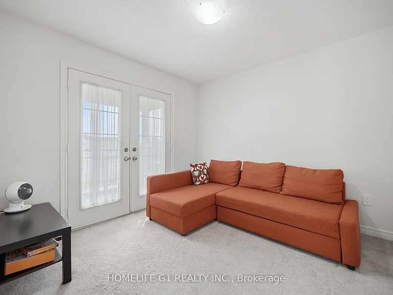 129 Holbrook Ct — Photo 29