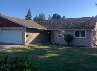 142B E Aloha Ln #B, Shelton, WA 98584