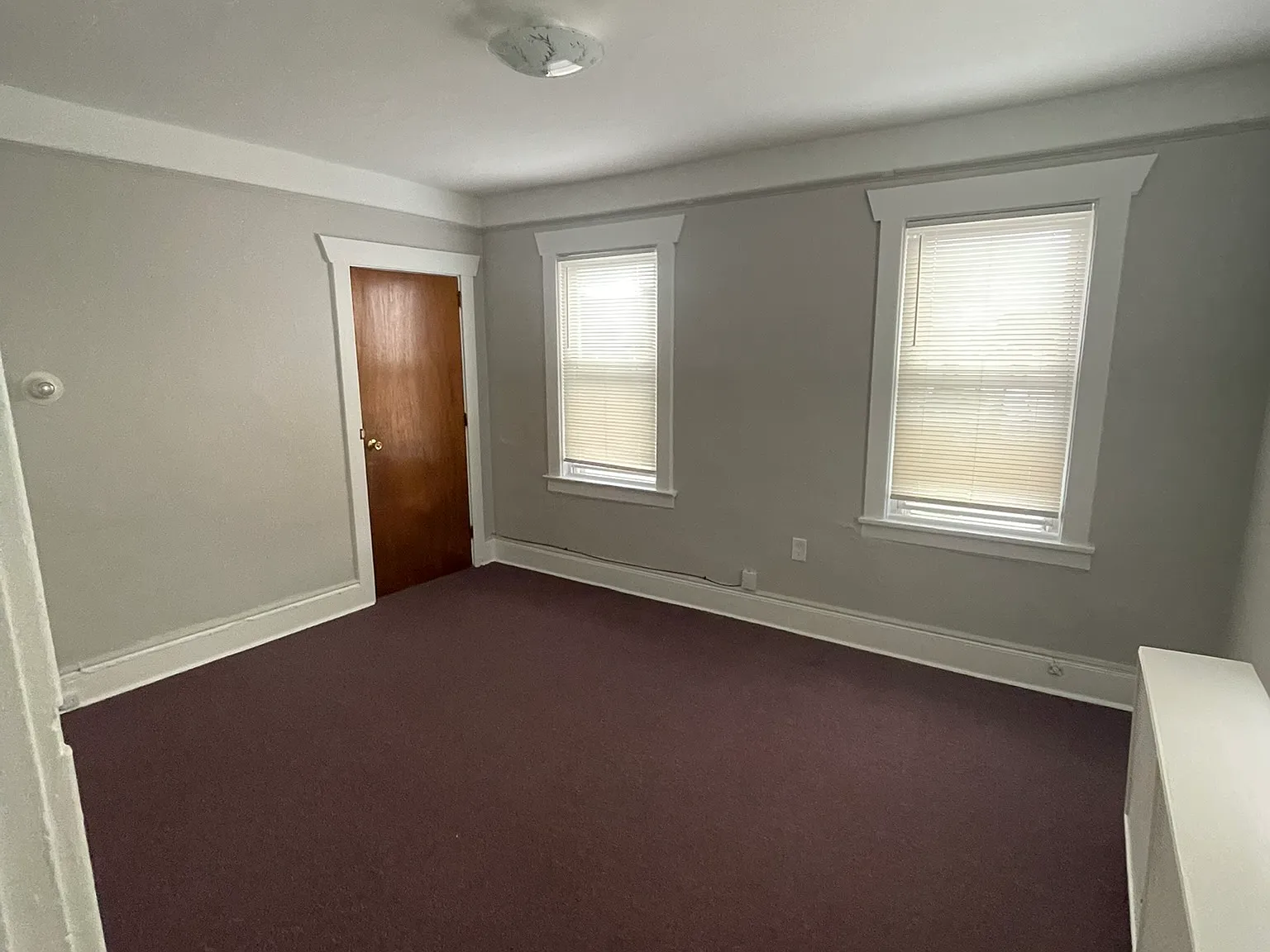 2 bed, 800 sqft, $2,350 — Photo 2
