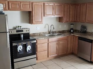 4029 S Queen Palm Dr, Tucson, AZ 85730