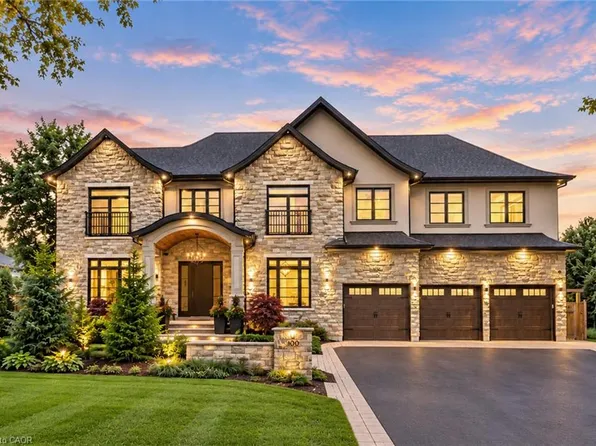 100 Seneca Dr, Ancaster, ON L9G 3B8