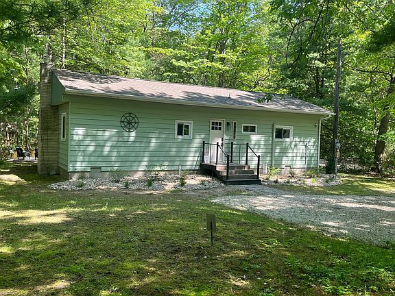3rd image of 8417 W Shore Dr