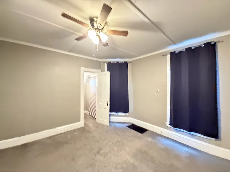 321 Washburn St #1 — Photo 11