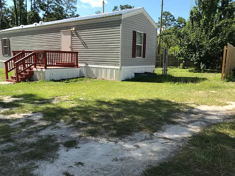 4725 Gautier Dr — Photo 4