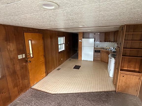 4th image of 26519 Bay Farm Rd