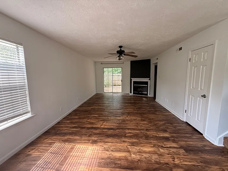 27 Hidden Valley Dr — Photo 3