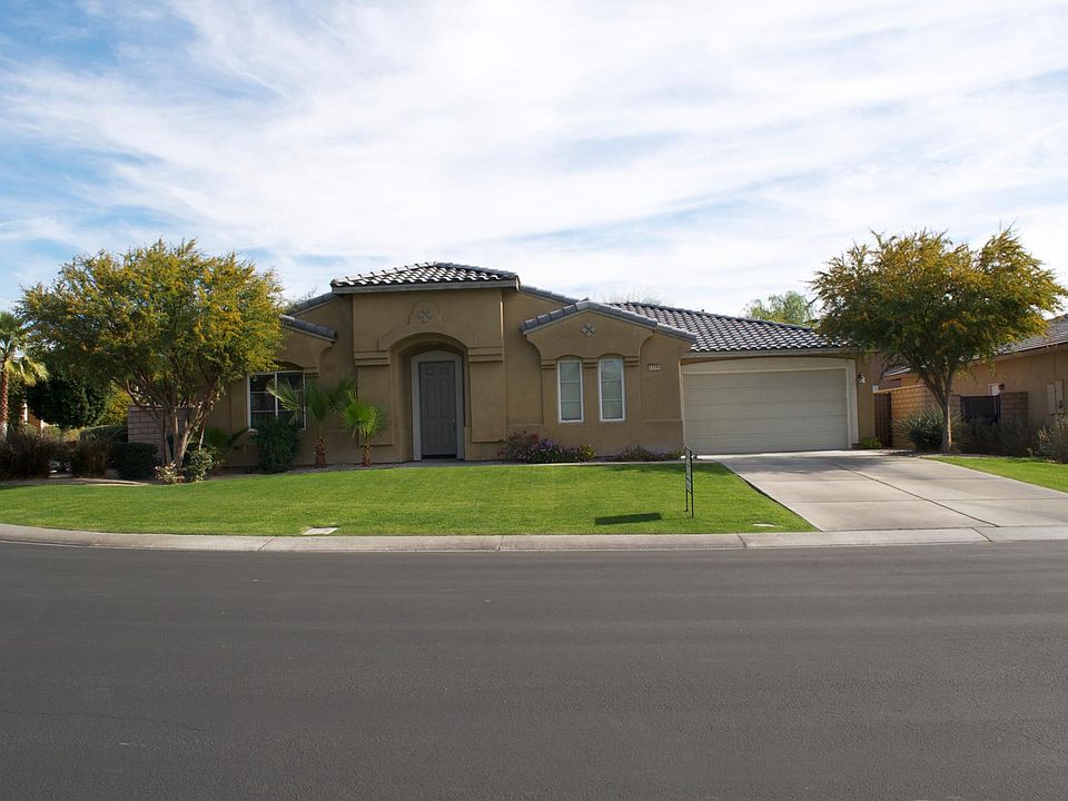 1st image of 41098 Dover Ct