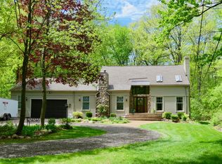 3450 Vardon Dr, Rochester Hills, MI 48307