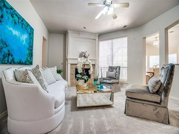 4th image of 8409 Bridgend Ct