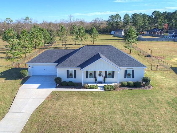 2nd image of 175 White Oak Dr