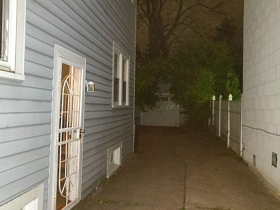 2nd image of 330 Shirley Ave