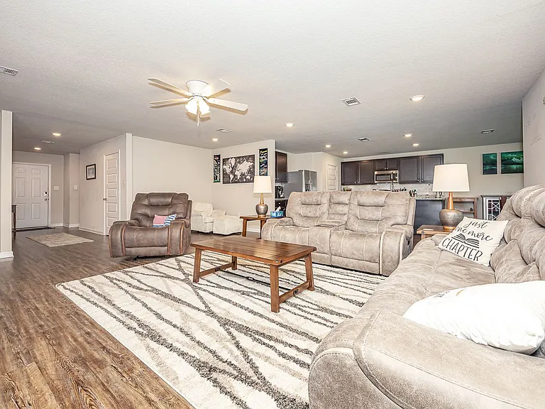 9125 Bellewood Dr — Photo 8