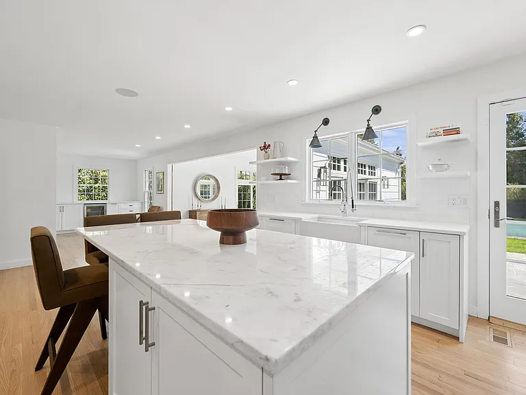 8 Gansett Ln — Photo 9
