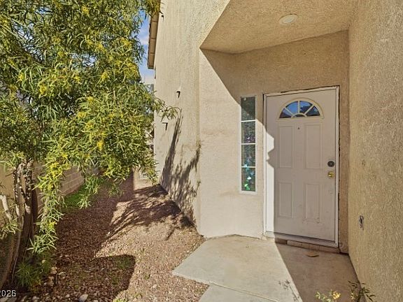 3rd image of 7600 Vista Hills Dr