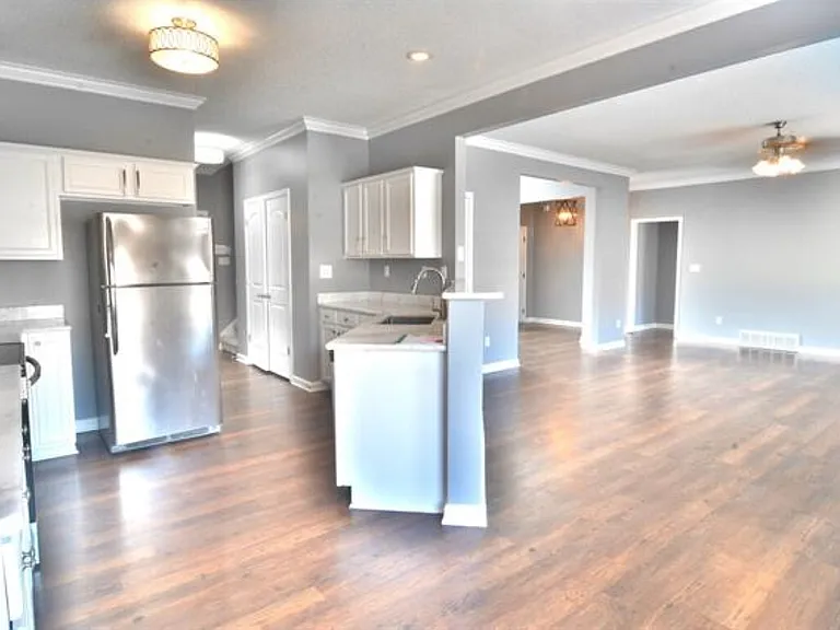 3430 Roxee Run Cv — Photo 11