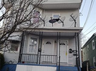 12 Wisdom Ave, Providence, RI 02908